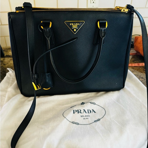 Medium Prada Galleria Saffiano leather bag - Picture 2 of 6